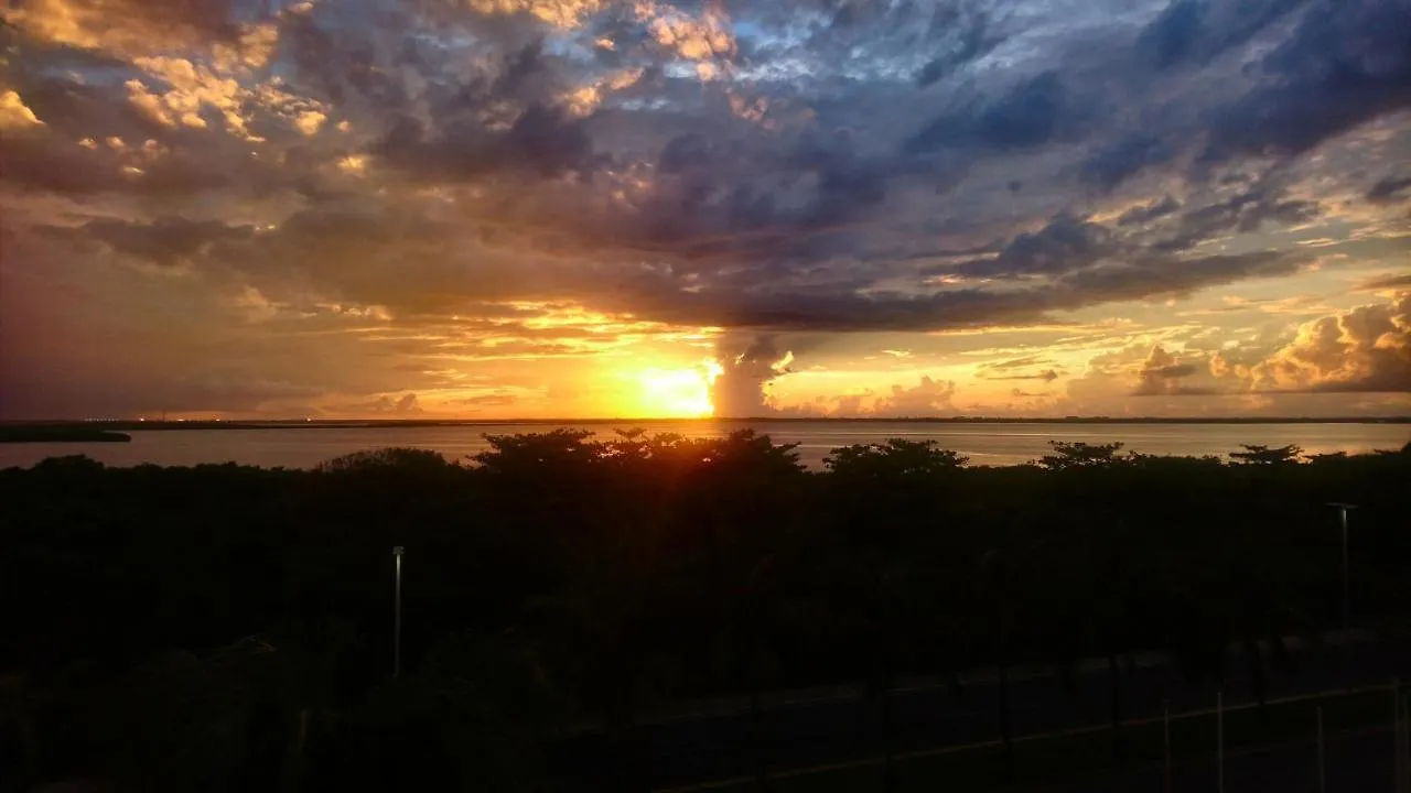 Brisas Sunset Apartment Cancun