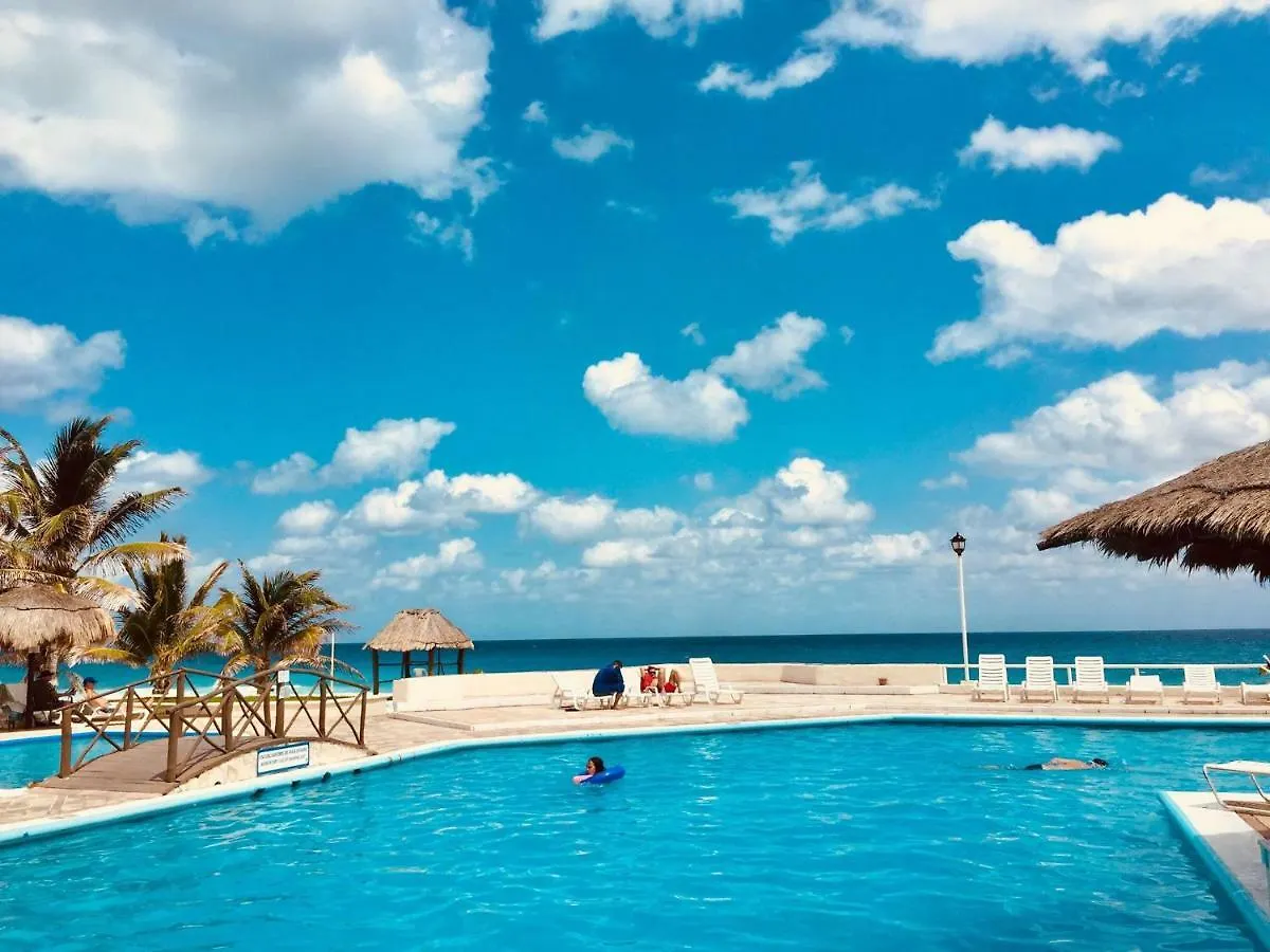 Brisas Sunset Apartment Cancun Mexico