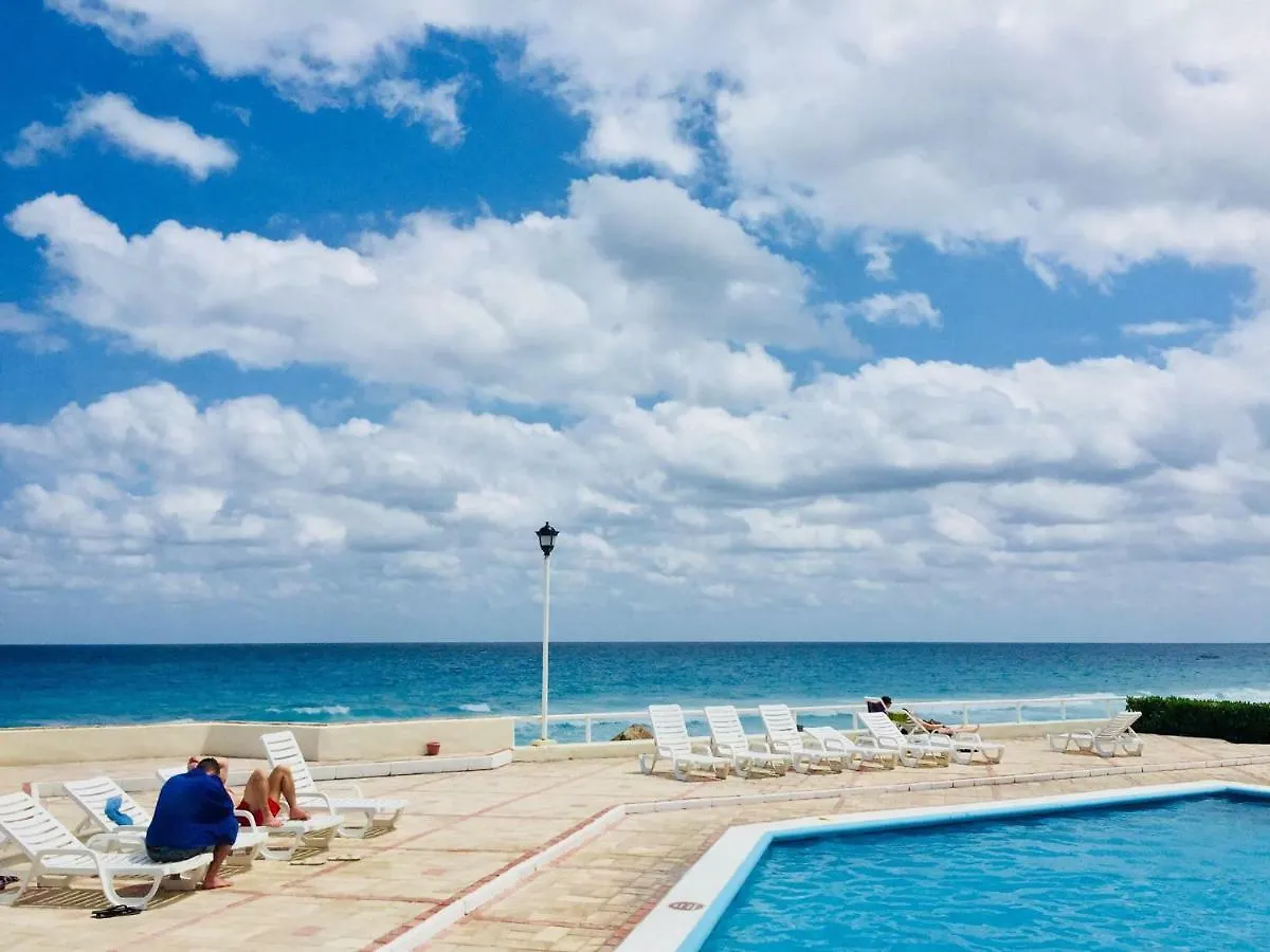 Brisas Sunset Apartment Cancun